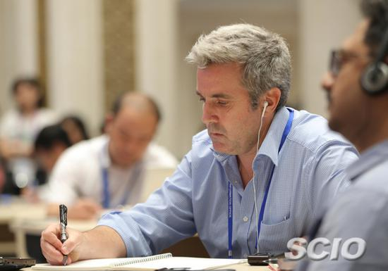 金融时报记者（焦非 摄）