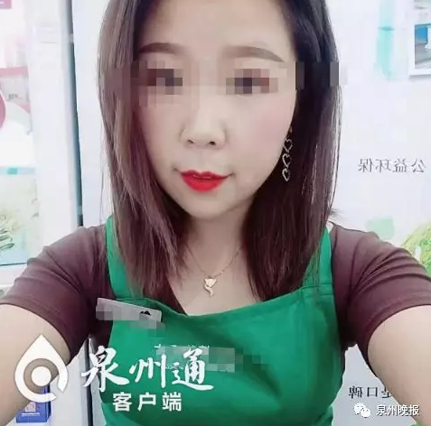 虐打小凯的后妈时某