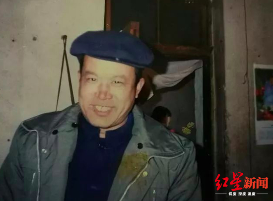 　侯振林生前照片