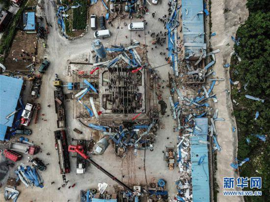 6月6日无人机航拍的事故现场 新华网 图