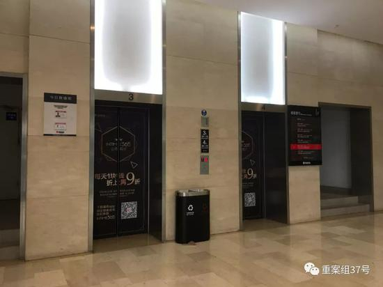 ▲发生“抢孩子”事件的电梯厅。&nbsp;&nbsp;&nbsp; 新京报记者 周世玲 摄
