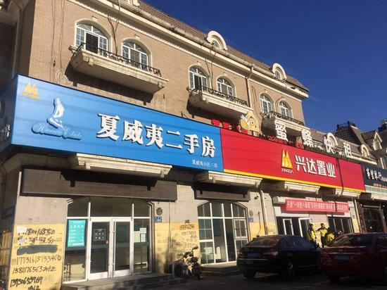 　　在业内人士看来，燕郊楼市在底部运行的局面短期内不会改变，没有实质性利好，成交量不会有太大起伏。