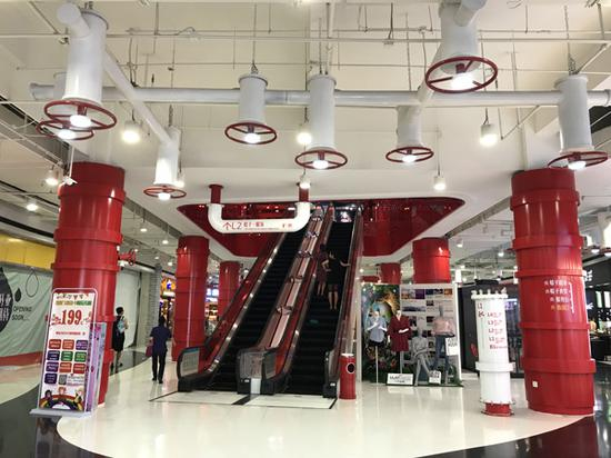 盘锦一个购物商场内部的设计