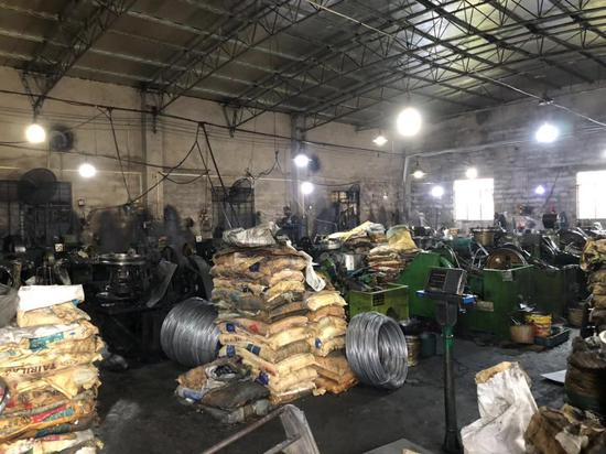 覃志钢工作的五金厂。逃亡期间他在这里工作了一年半，是厂里的杂工。新京报记者王翀鹏程&nbsp;摄