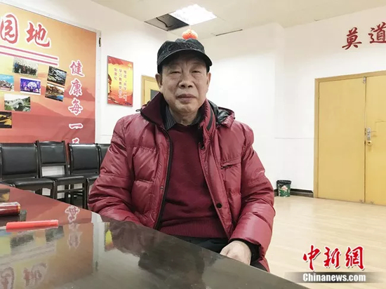 生于1949老机长：周春林。周燕玲 摄