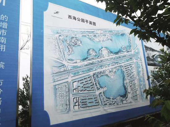 　　预计投资 21.6 亿元、原计划2020年面向市民开放的渭南西海公园项目自2019年初停工至今。摄影/ 本刊记者 周群峰