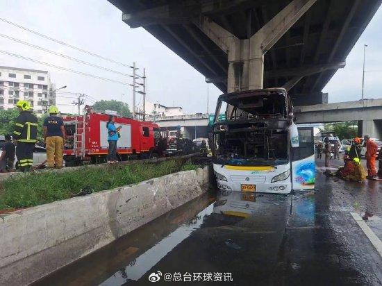 广西北海市附近海域出现雷电暴雨天气，1人身亡