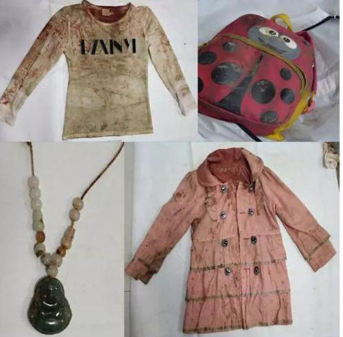 ▲受害女童遗物（一）。图片由警方提供。