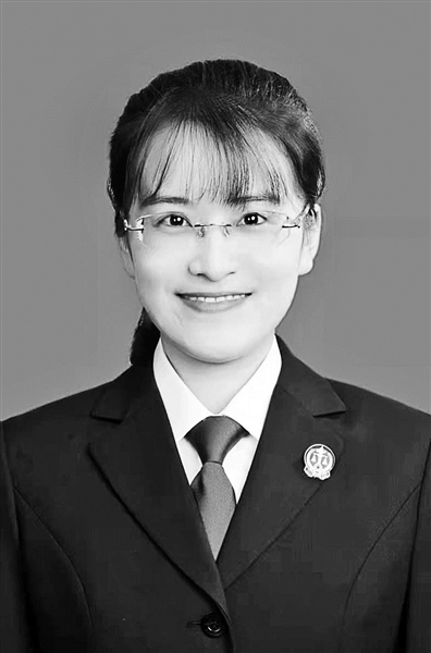 北京朝阳法院法官助理 高艺林