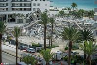 美国迈阿密海滩一楼房坍塌