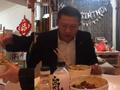 妻子因失业心情不佳,丈夫秒变严肃“发脾气”让她瞬间开怀大笑