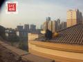 小伙先后三次跳楼威胁前女友复合 因涉嫌扰乱公共场所秩序被拘