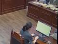被强制退休后将单位告上法庭 南京一女子获赔46万