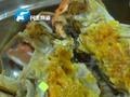 20岁男子吃隔夜蟹患脑膜炎 医生:隔夜蟹会产生组胺毒素