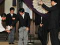 那些拜鬼的日本首相 小泉卸任多年仍疯狂叫嚣