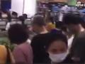 时隔2年多,湖北一城市再次“静默管理”,直击居民抢菜现场