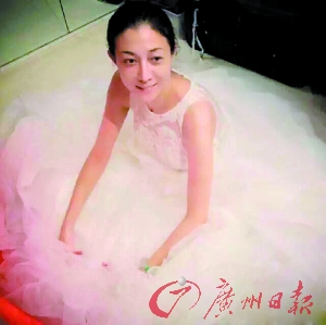 吴绮莉晒“气质”美图