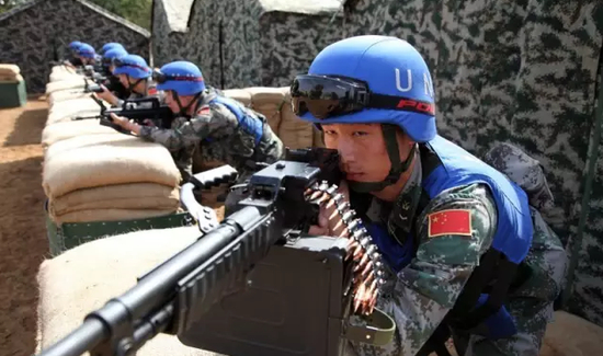 中国驻马里维和部队。杨华文（@dabingxiaozhen）供图