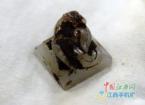 玉印印钮为鸱鸮 图/记者许南平
