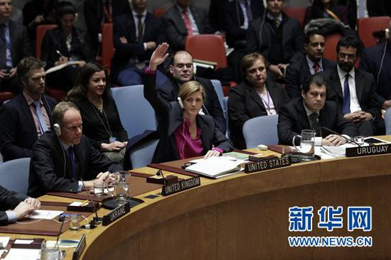 　　联合国安理会23日通过决议，敦促以色列停止在被占领巴勒斯坦领土上的定居点活动。 新华社记者李木子摄