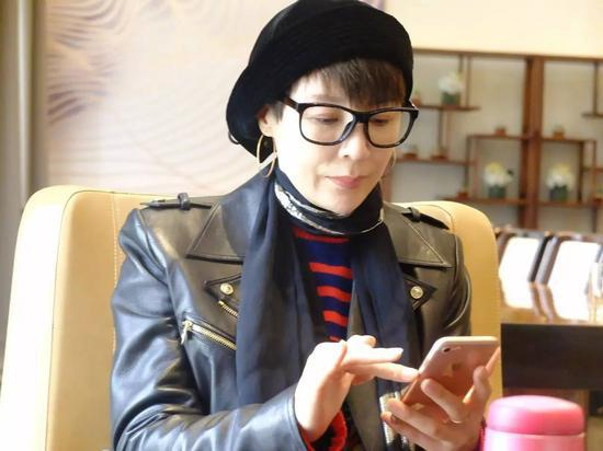 吴刚的夫人岳秀清，在《人民的名义》中也饰演达康书记的夫人。每经记者 岳琦 摄