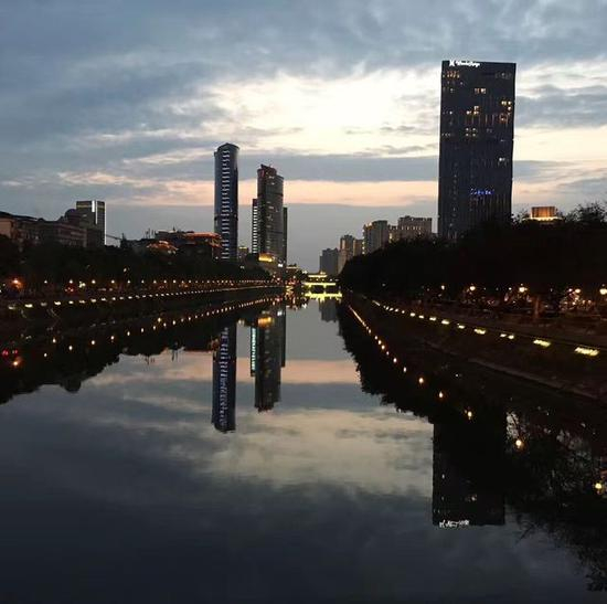 图片来源：每日经济新闻