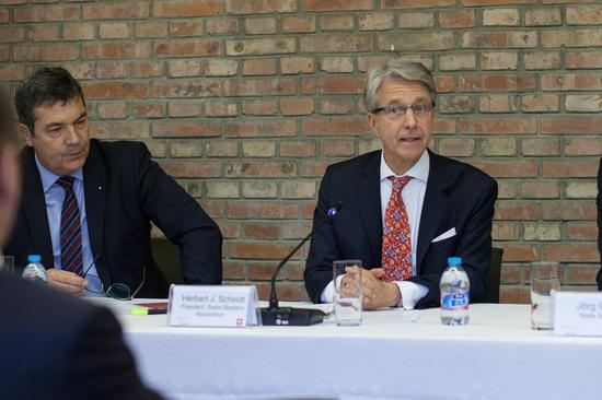 瑞士联邦财政部国际金融事务国务秘书约克·加瑟尔&nbsp;布先强/摄影