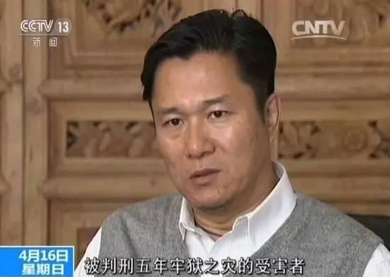 郭利被判无罪后接受媒体采访。