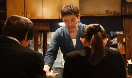 ▲刚上映的剧场版《深夜食堂2》的剧照