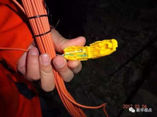 （图：电子雷管）