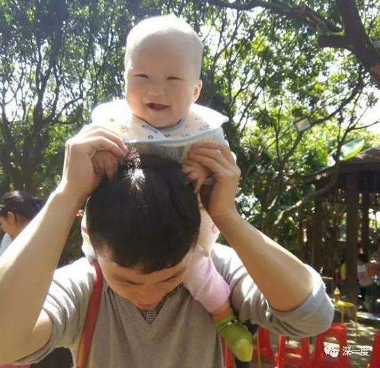 11个月大的龙芯蕊