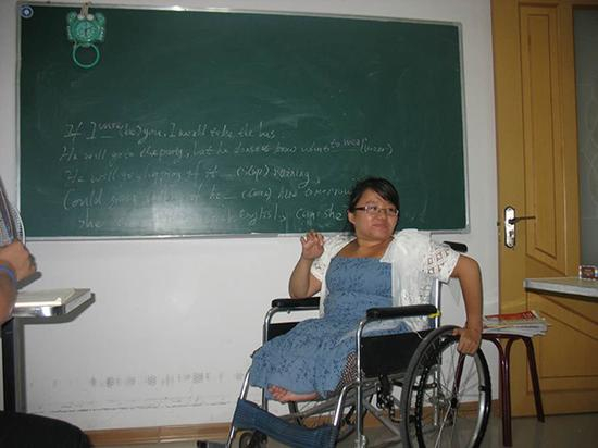 课堂上的孙月。