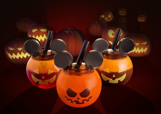 度假区内的主题美食也将扮起“鬼脸”。