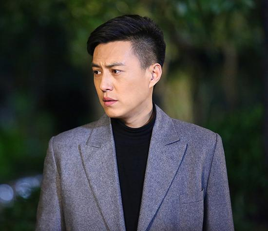 靳东老干部人设崩塌 本文图均为 视觉中国 图