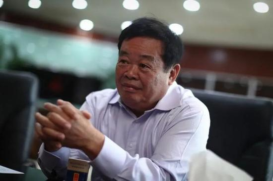 曹德旺，全球最大的汽车玻璃供应商福耀集团掌舵者，中国第一代民营企业家。新京报记者 彭子洋 摄