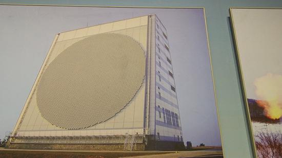 国产P波段远程预警相控阵雷达全景照片。 黄国志 图