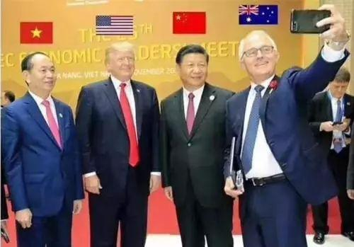 △ 同一张自拍的另一种打开方式