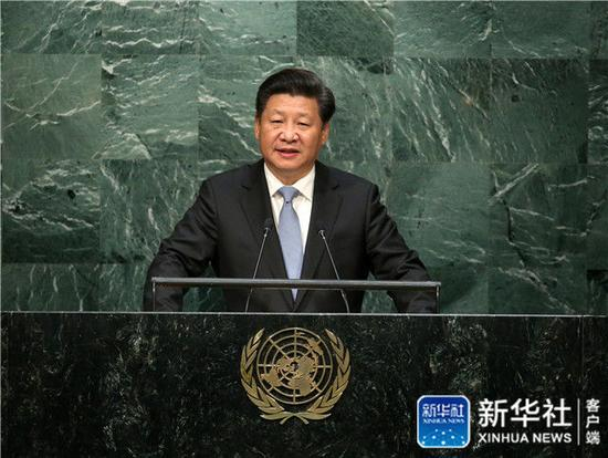 2015年9月28日，习近平在纽约联合国总部出席第70届联合国大会一般性辩论并发表题为《携手构建合作共赢新伙伴 同心打造人类命运共同体》的重要讲话。新华社记者 庞兴雷 摄