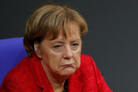 德政府破裂 默克尔“哭丧脸”