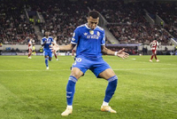 阿斯：拉菲尼亚、佩德里和姆巴佩是巴萨和皇马最关键的人物