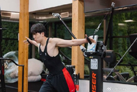 NBA球员杨瀚森：越洋逐梦，以篮球为桥