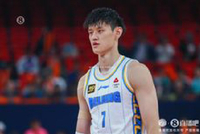 曾凡博澄清信未到手继续缺阵 陈盈骏鼻部复位手术预计数日内回归