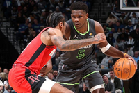 火箭苦战击退无华子森林狼 杜兰特39+7 兰德尔赛季新高39分