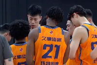101-92！CBA常规赛：上海力克深圳，怀特塞德24+18，王哲林15分