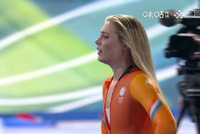 神仙打架！两位荷兰选手先后刷新速滑奥运纪录，莱尔丹破纪录夺冠