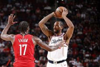 小卡27+12招牌中投绝杀 快船复仇火箭！ 杜兰特21+8失误 申京失关键罚球