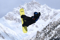 决赛加油！苏翊鸣挺进单板滑雪男子坡面障碍技巧决赛