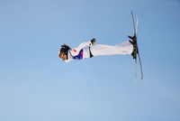 自由式滑雪女子空中技巧预赛：陈梅婷第2轮100.29分晋级，4名中国选手全进决赛！