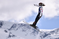 归来仍是王者！徐梦桃卫冕，成历史第一人