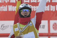 冠军夫妻！王心迪夺得米兰冬奥会自由式滑雪男子空中技巧金牌